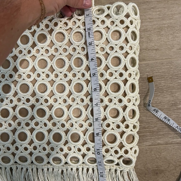 NWT My Beachy Side LARGE Crochet Embroidered Fringe shoulder bag Purse in Ivory - Picture 7 of 8